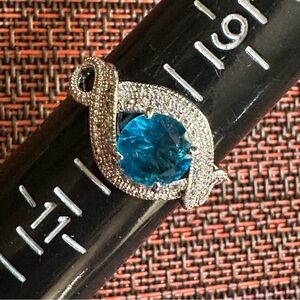 Fragrant Jewels Silver Ring with Vibrant Blue Stone